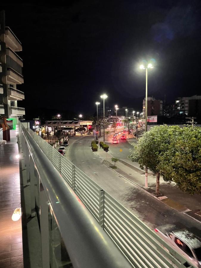 Apartamento Com Varanda E Piscina Cabo Frio Eksteriør billede